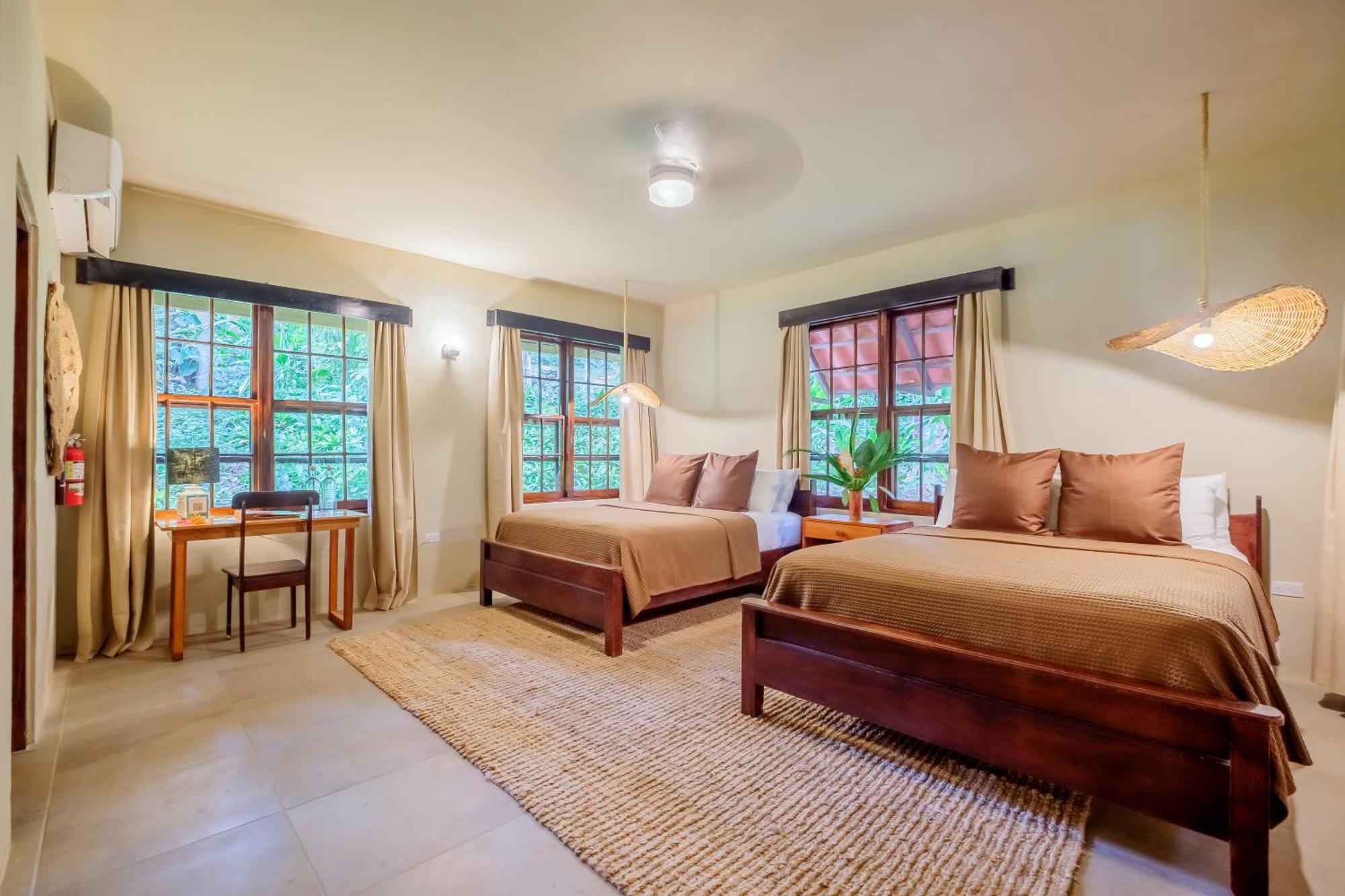 Sweet Songs Jungle Lodge Сан-Игнасио Экстерьер фото