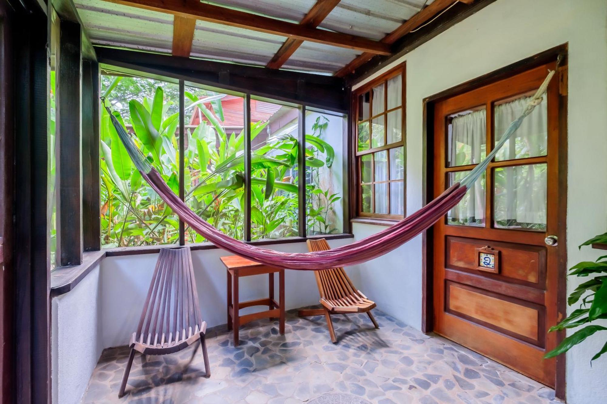 Sweet Songs Jungle Lodge Сан-Игнасио Экстерьер фото